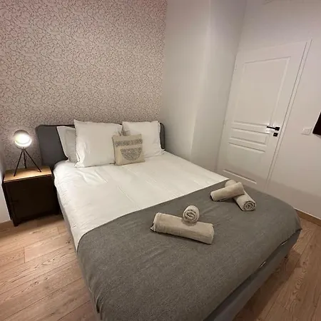 2 - Hypercentre - Free Parking - Clim - Wifi - Netflix Apartment Libourne Exterior photo